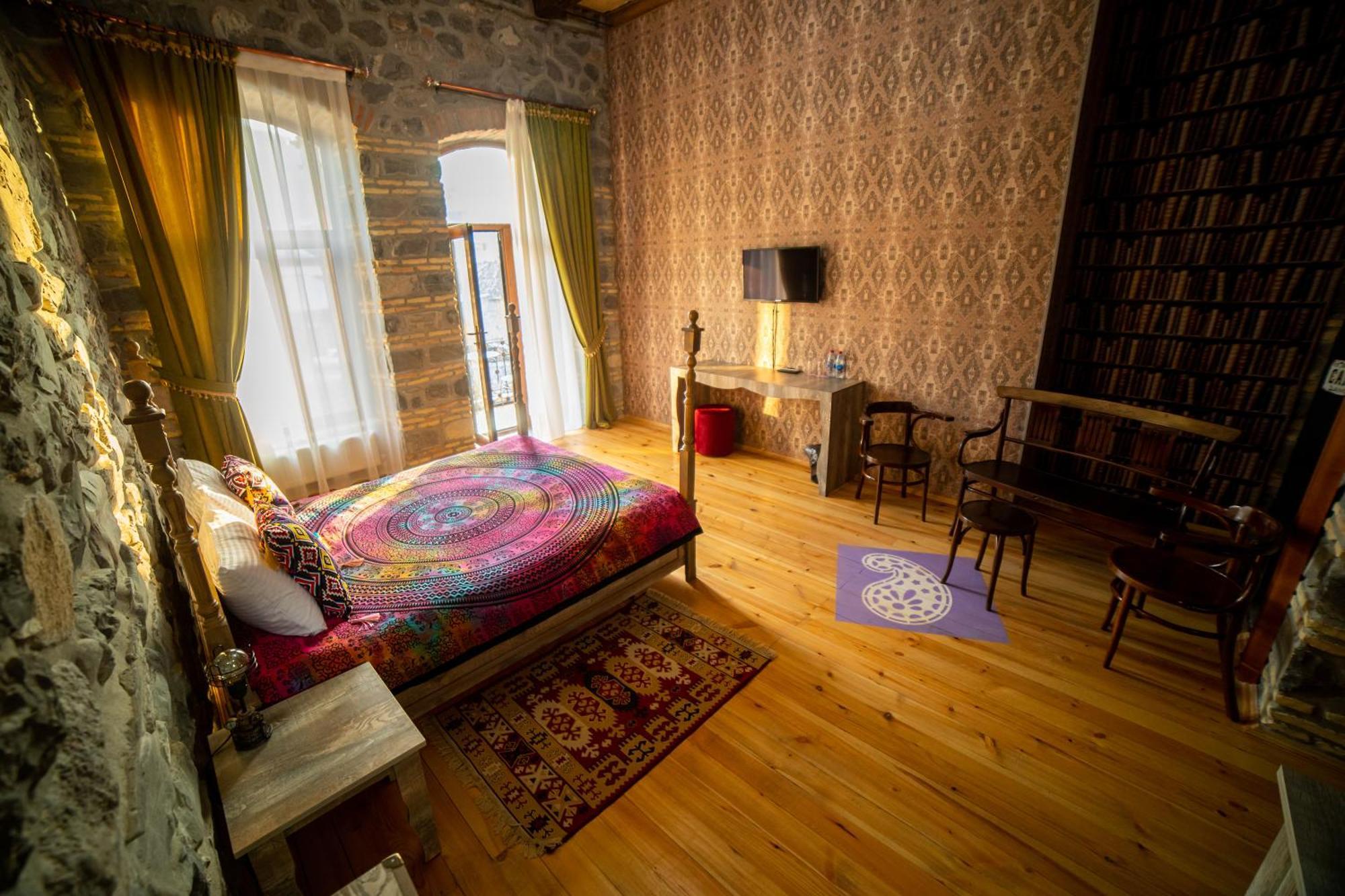 Old Town Sheki Hotell Exteriör bild