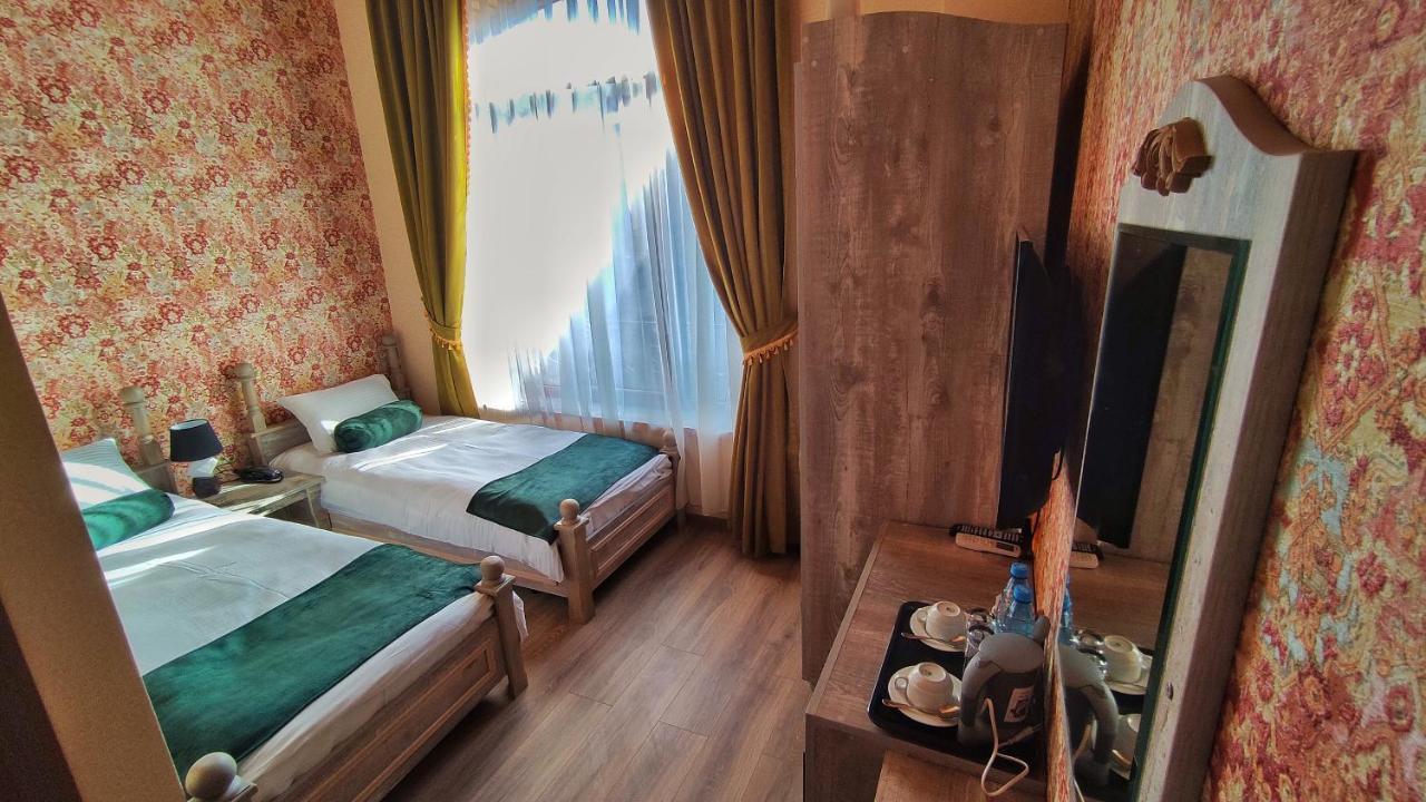 Old Town Sheki Hotell Exteriör bild