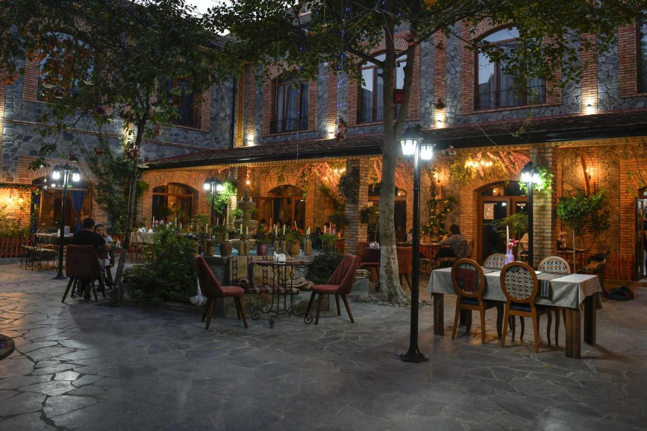 Old Town Sheki Hotell Exteriör bild